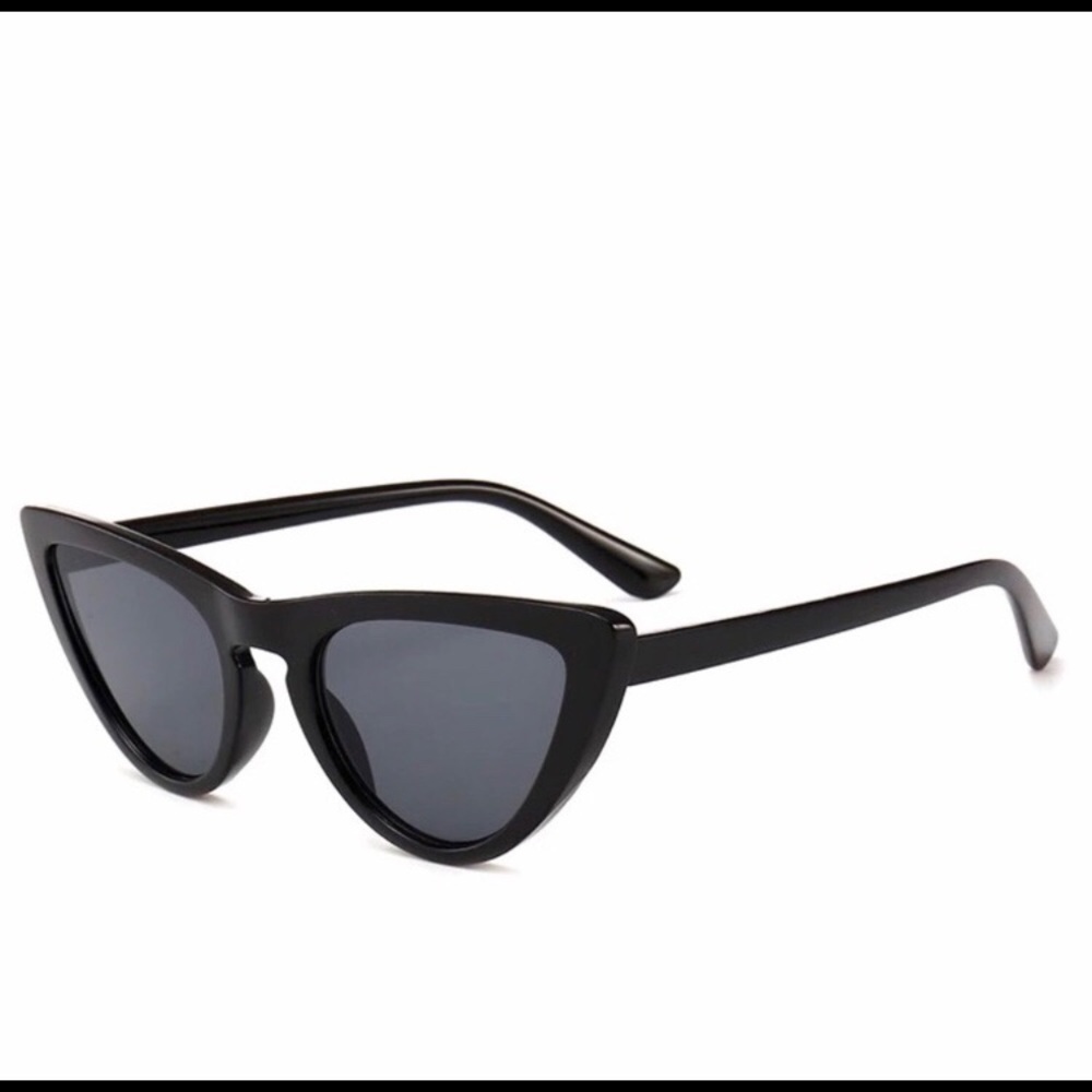 Atelier Sona Black Cat Eye Sunglasses